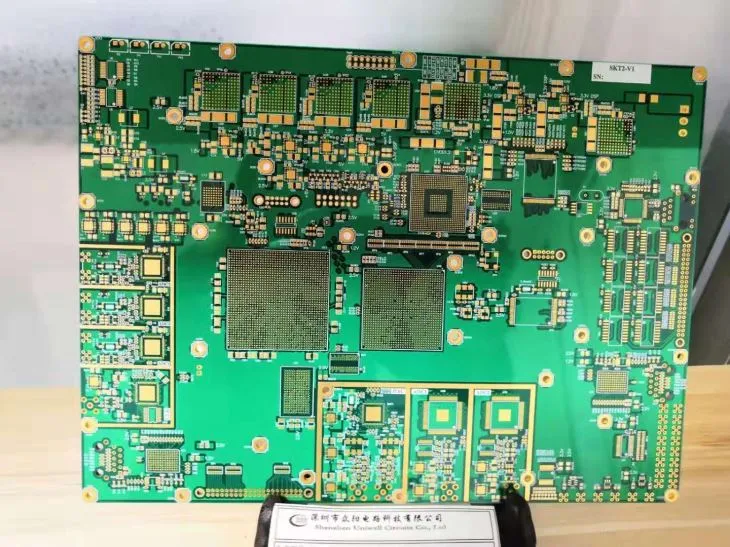 Крута плоча од 22 слоја